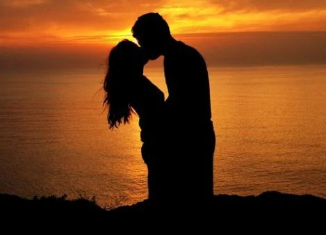 Obsession Spell – Make Someone Fall Deeply in Love With You